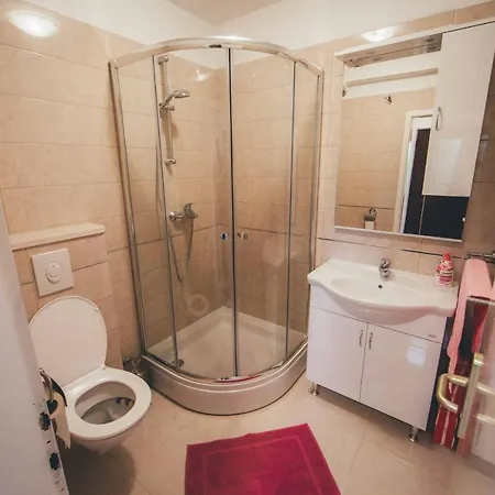 With Parking Space - 15420 Lejlighed